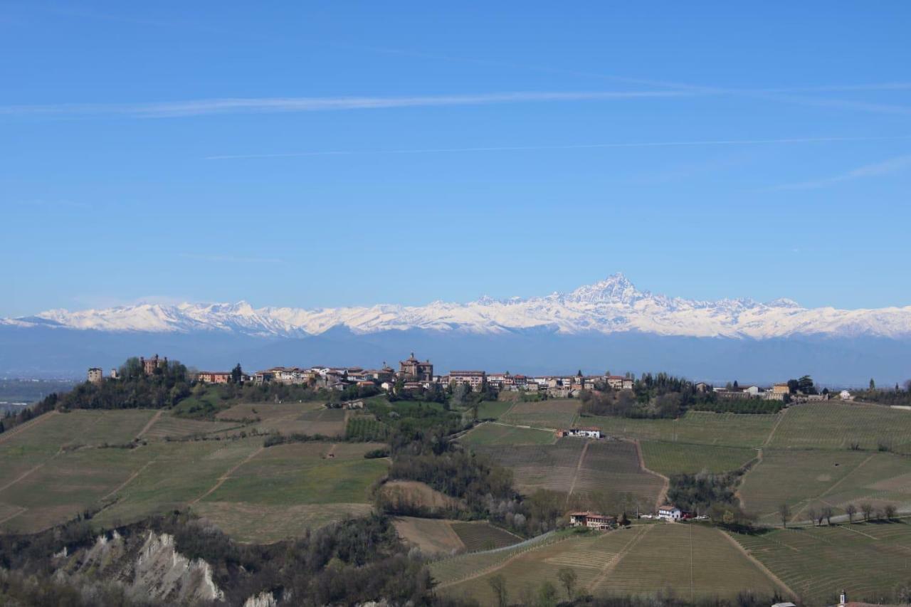 Le Sette Vie Holiday Homes Monforte dʼAlba Extérieur photo